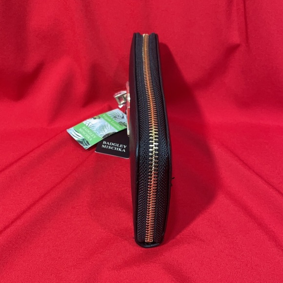 Badgley Mischka Wallet - Picture 4 of 14